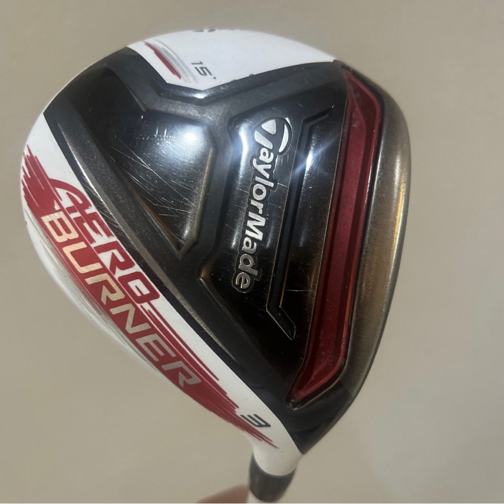 TaylorMade AeroBurner 3 Fairway Wood 15 Deg Graphite Matrix S Stiff RH